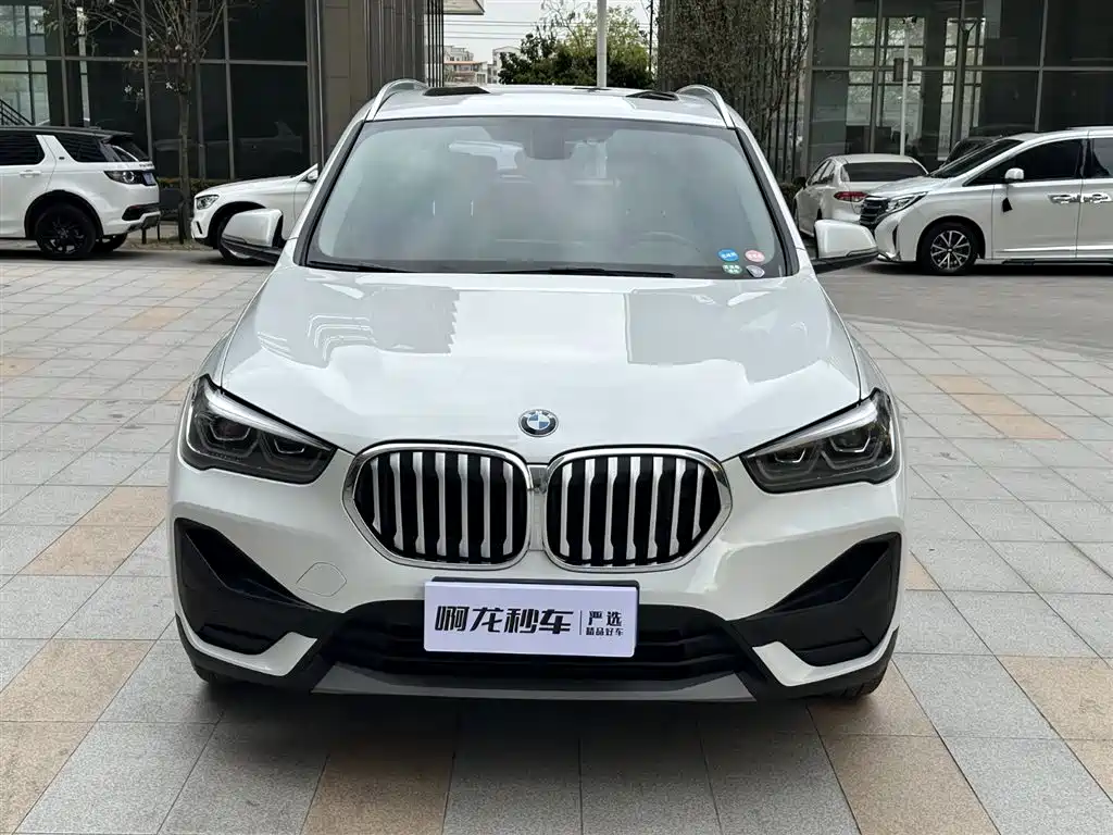 BMW X1 2020 — фото 4