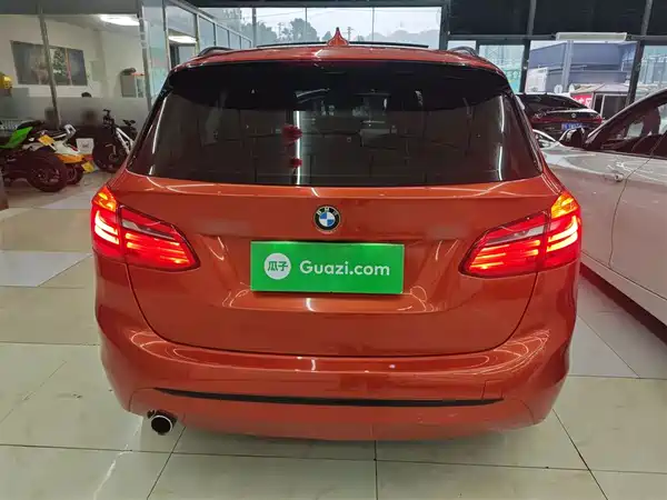 BMW 2 Series Station Wagon 2016