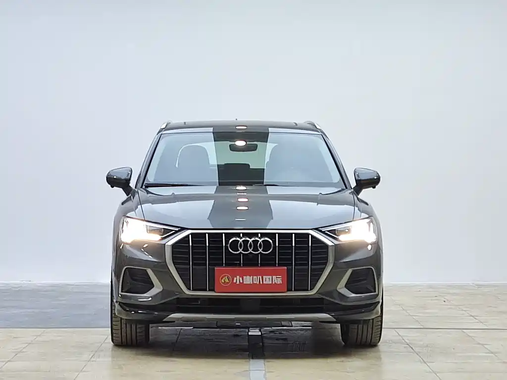 Audi Q3 2022 — фото 2