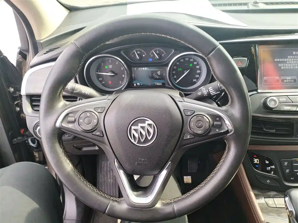 Buick Envision Plus 2016 — фото 7