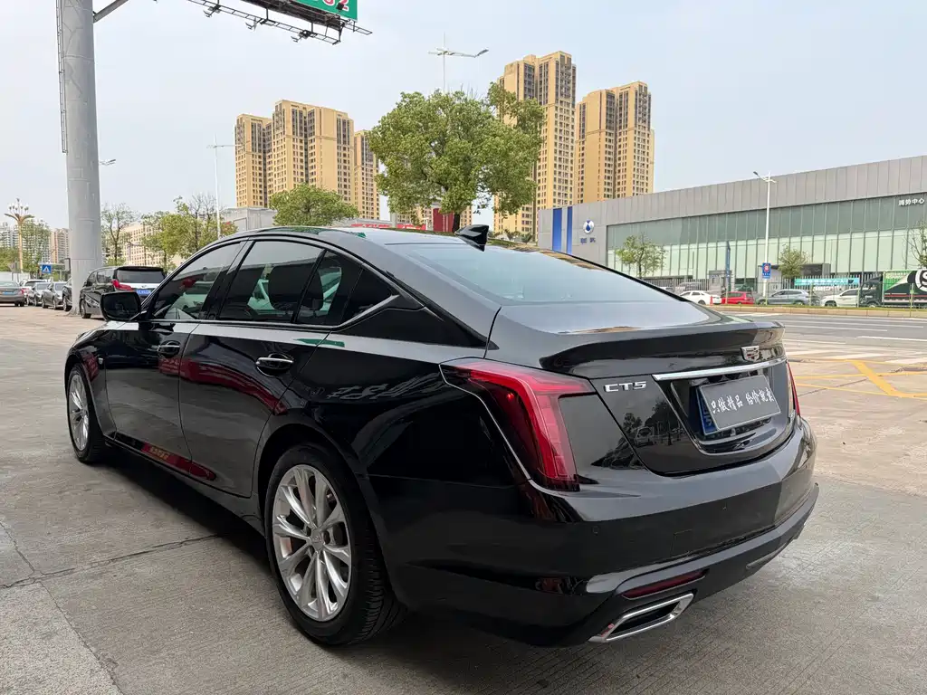 Cadillac CT5 2021 — фото 12