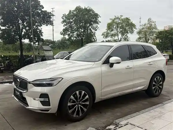 Volvo XC60 2024