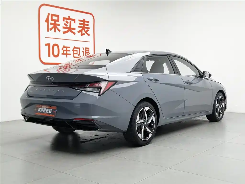 Hyundai Elantra 2023 — фото 2