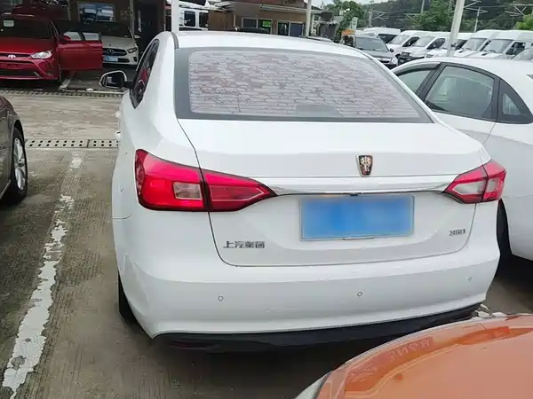 Roewe 360 2017