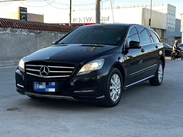 Mercedes-Benz R-Class 2011