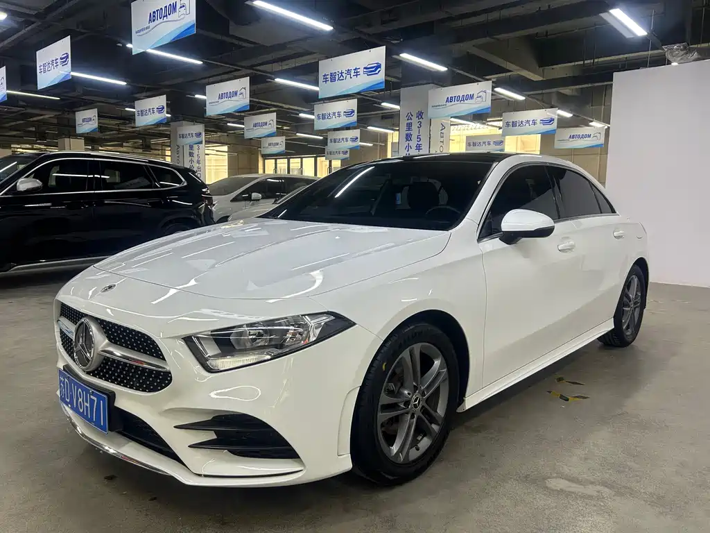 Mercedes-Benz A-Class 2021 — фото 3
