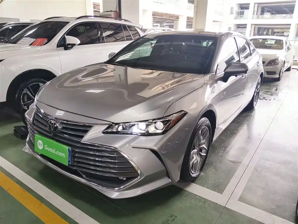 Toyota Avalon 2022 — фото 2