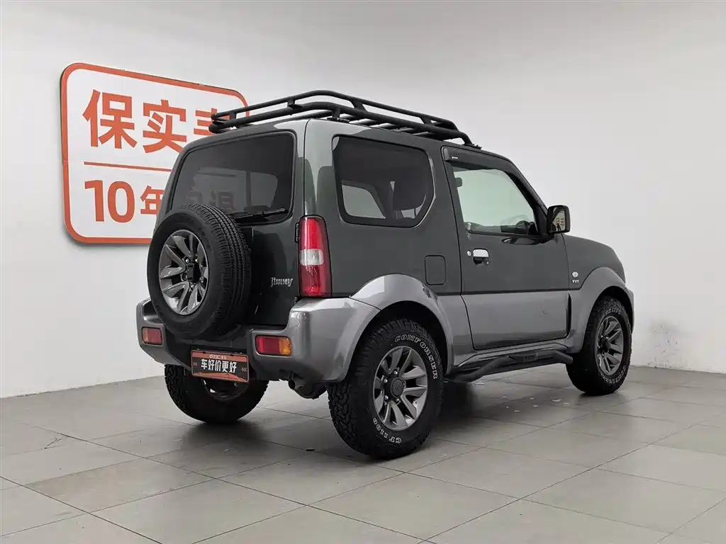 Suzuki Jimny 2018 — фото 2