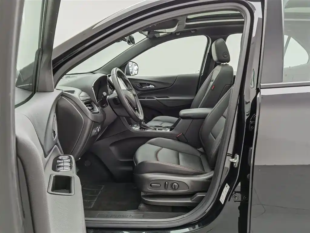 Chevrolet Equinox 2023 — фото 10