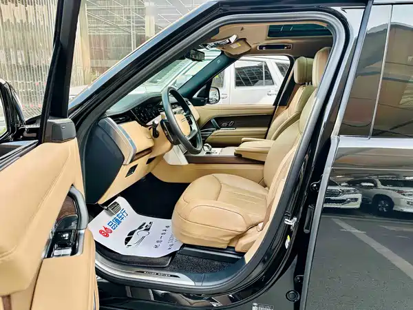Land Rover Range Rover 2025