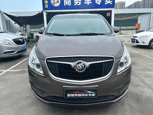 Buick GL8 2017