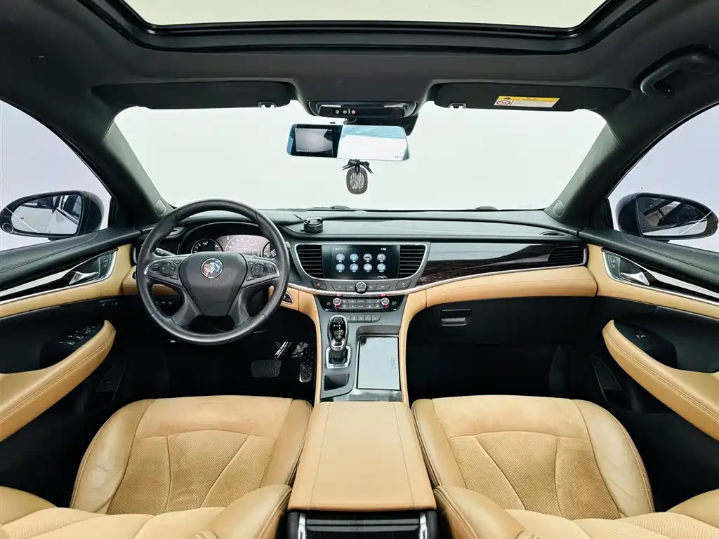 Buick LaCrosse 2017 — фото 15