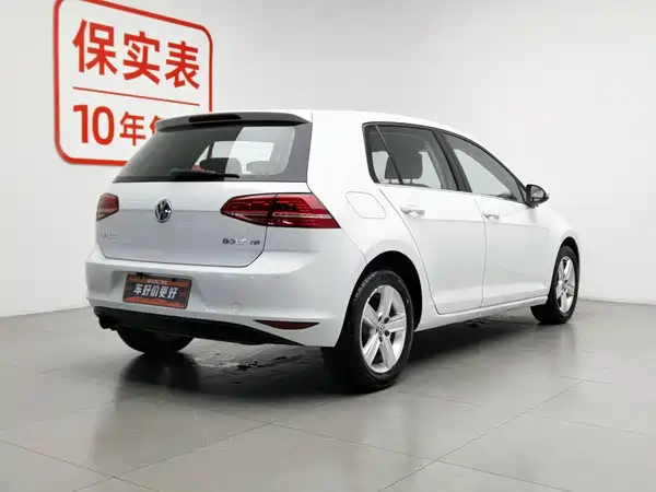 Volkswagen Golf 2016