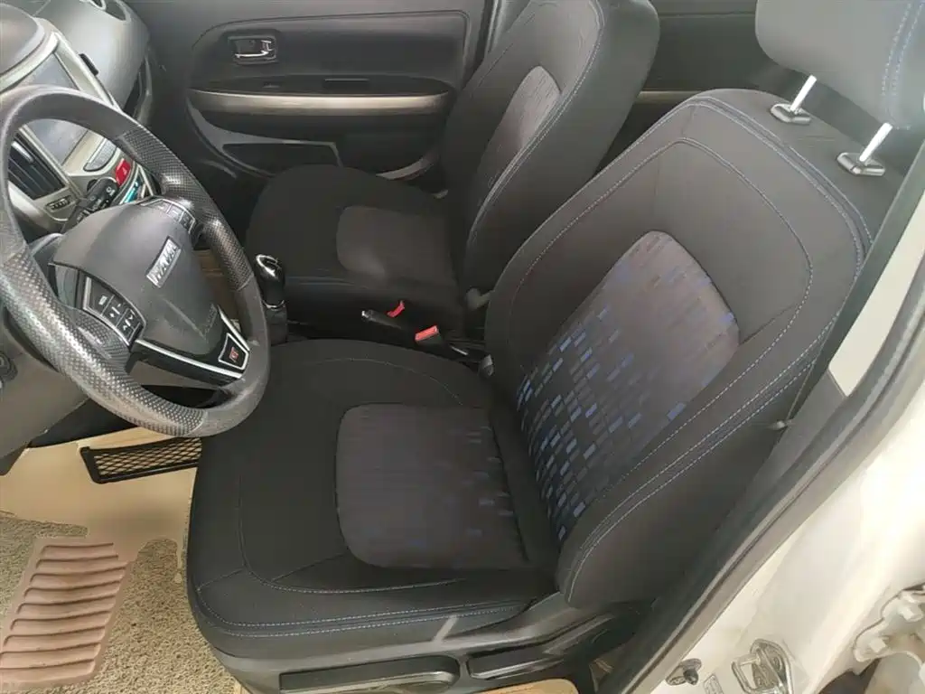 Haval H1 2017 — фото 15