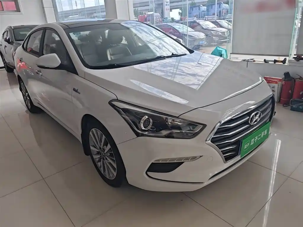 Hyundai Mistra 2017 — фото 4