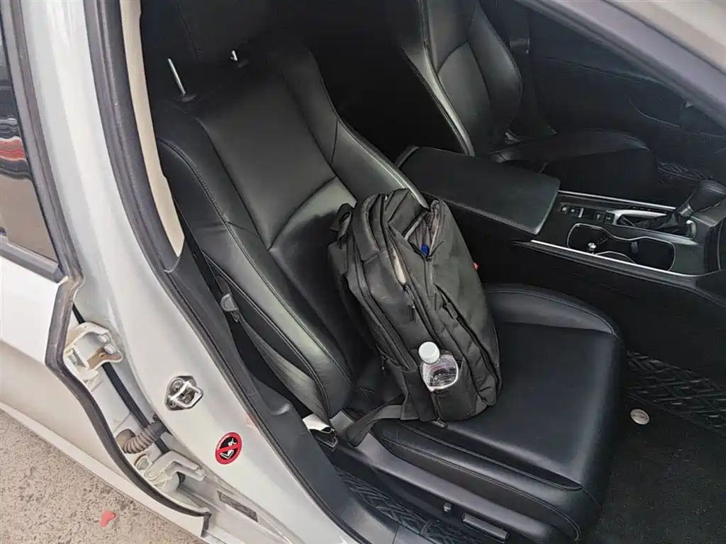 Honda Accord 2021 — фото 25