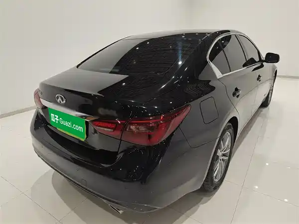 Infiniti Q50L 2018