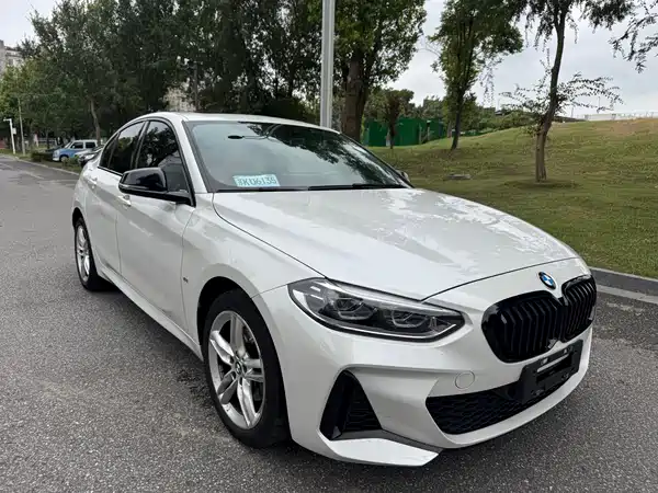 BMW 1 Series 2023