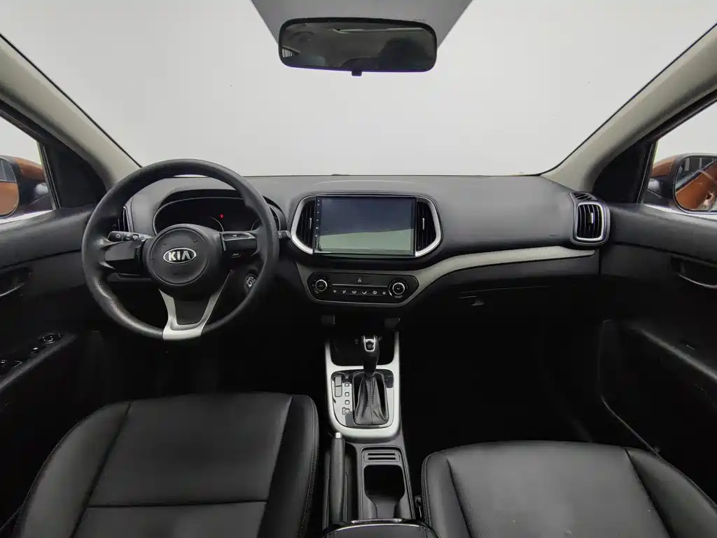 Kia KX3 2016 — фото 5