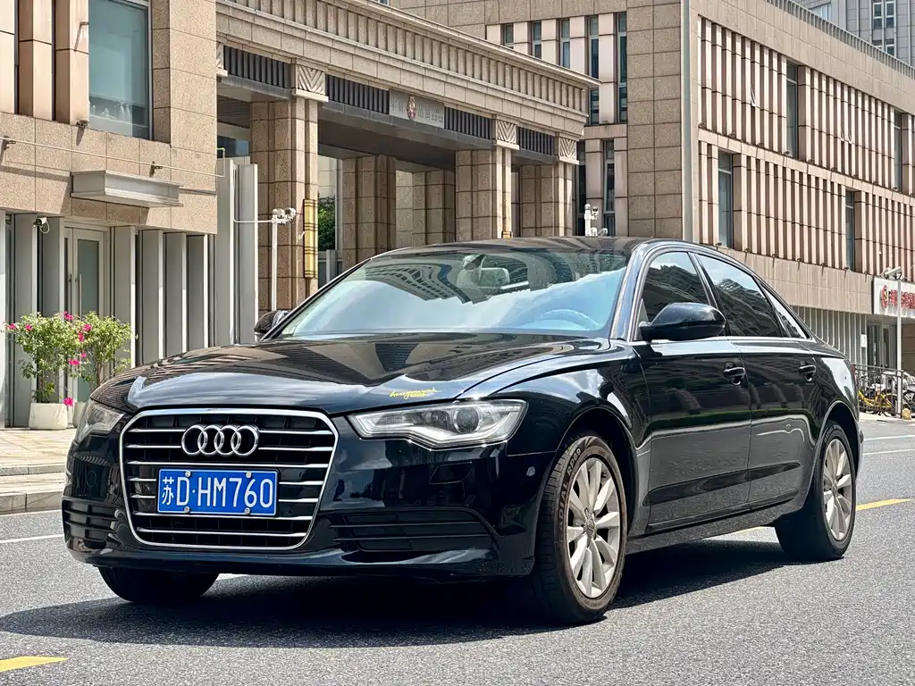 Audi A6L 2013 — фото 1