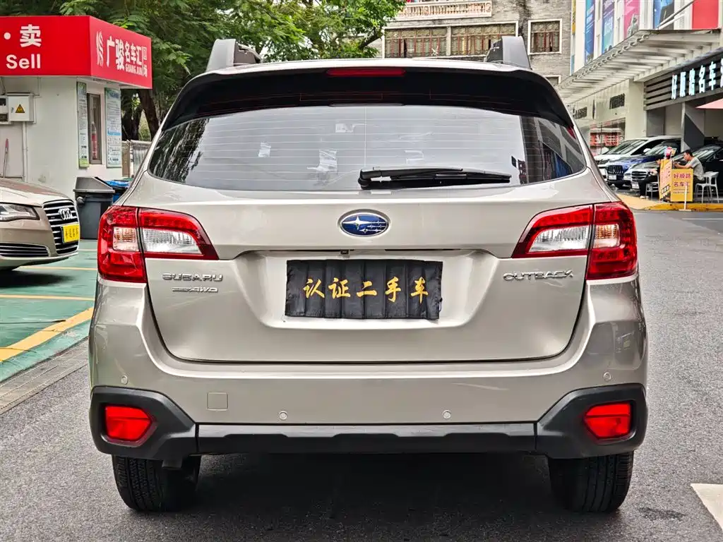 Subaru Outback 2020 — фото 6