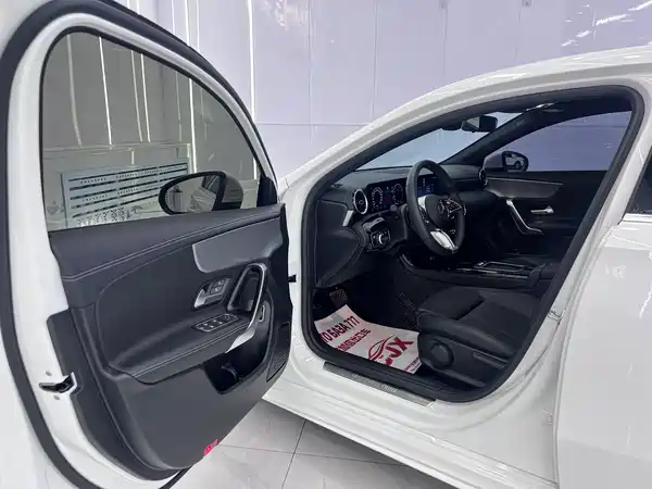 Mercedes-Benz A-Class 2024