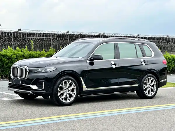 BMW X7 2022