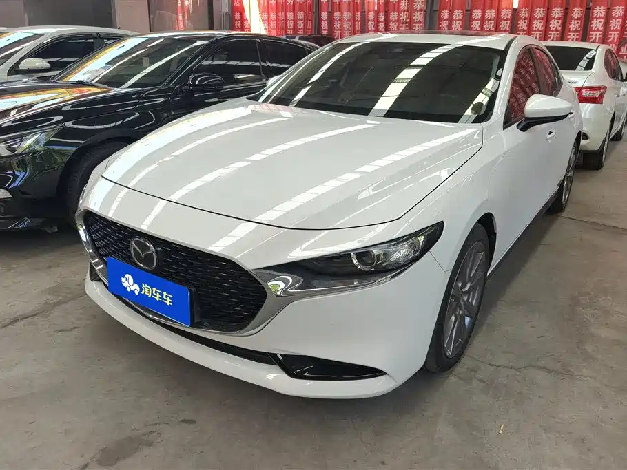 Mazda 3 Axela 2021