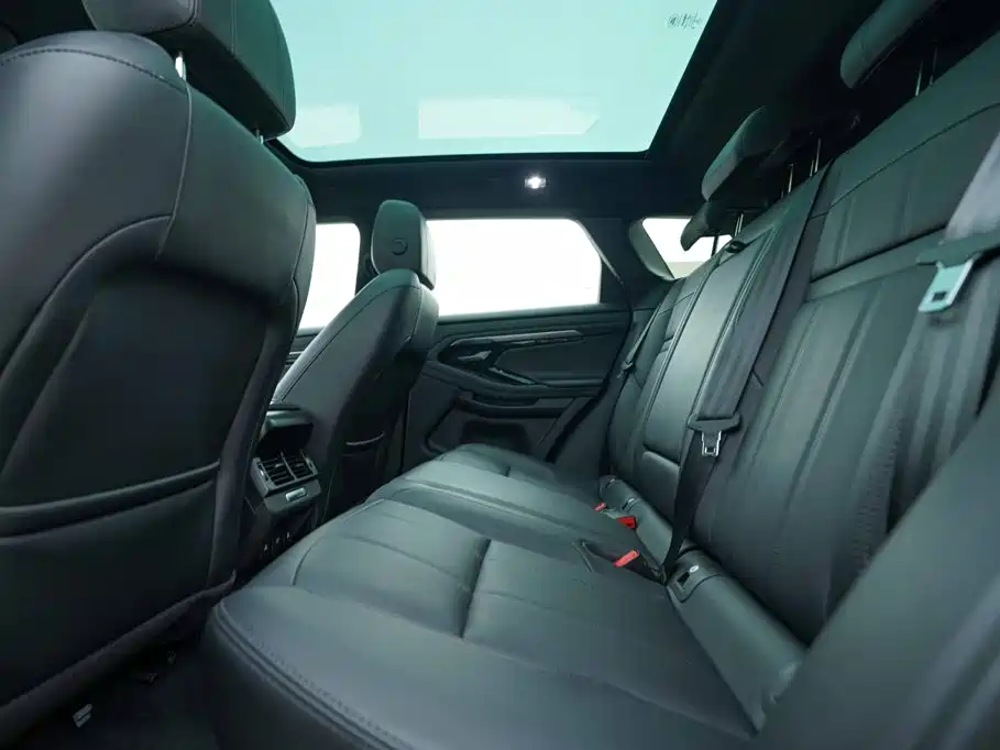 Land Rover Range Rover Evoque 2021 — фото 20