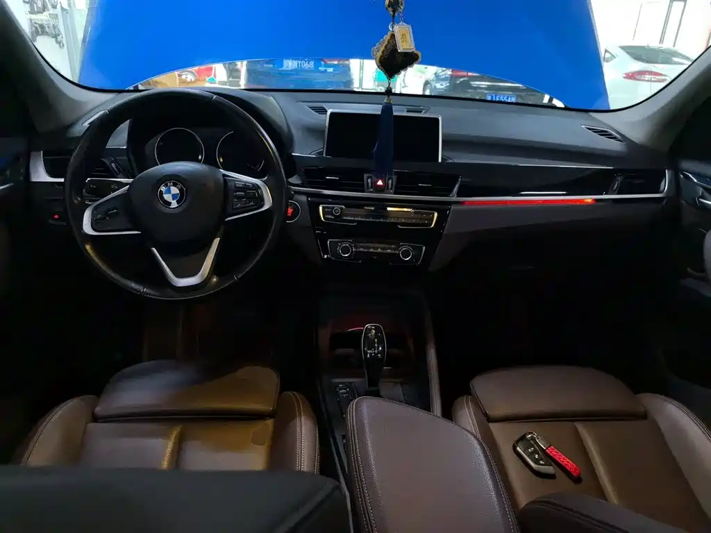 BMW X1 2020 — фото 6