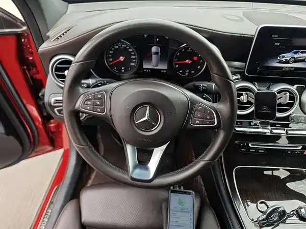 Mercedes-Benz GLC 2018