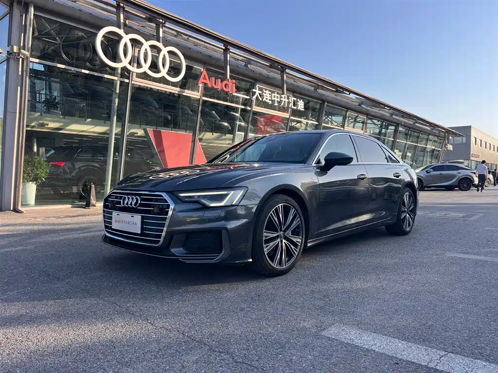 Audi A6L 2021 — фото 1