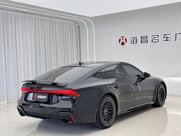 Audi RS 7 2024