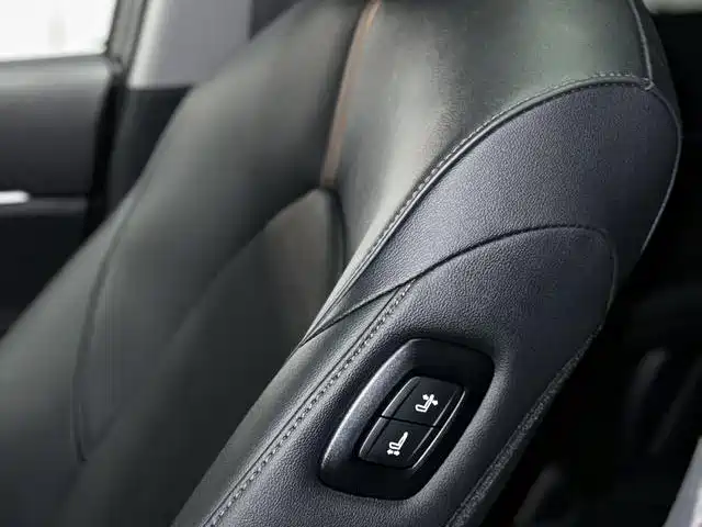 Toyota Camry 2024 — фото 16