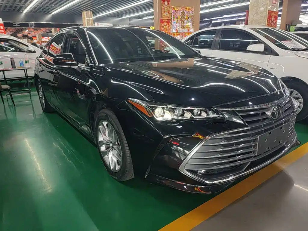 Toyota Avalon 2022 — фото 4