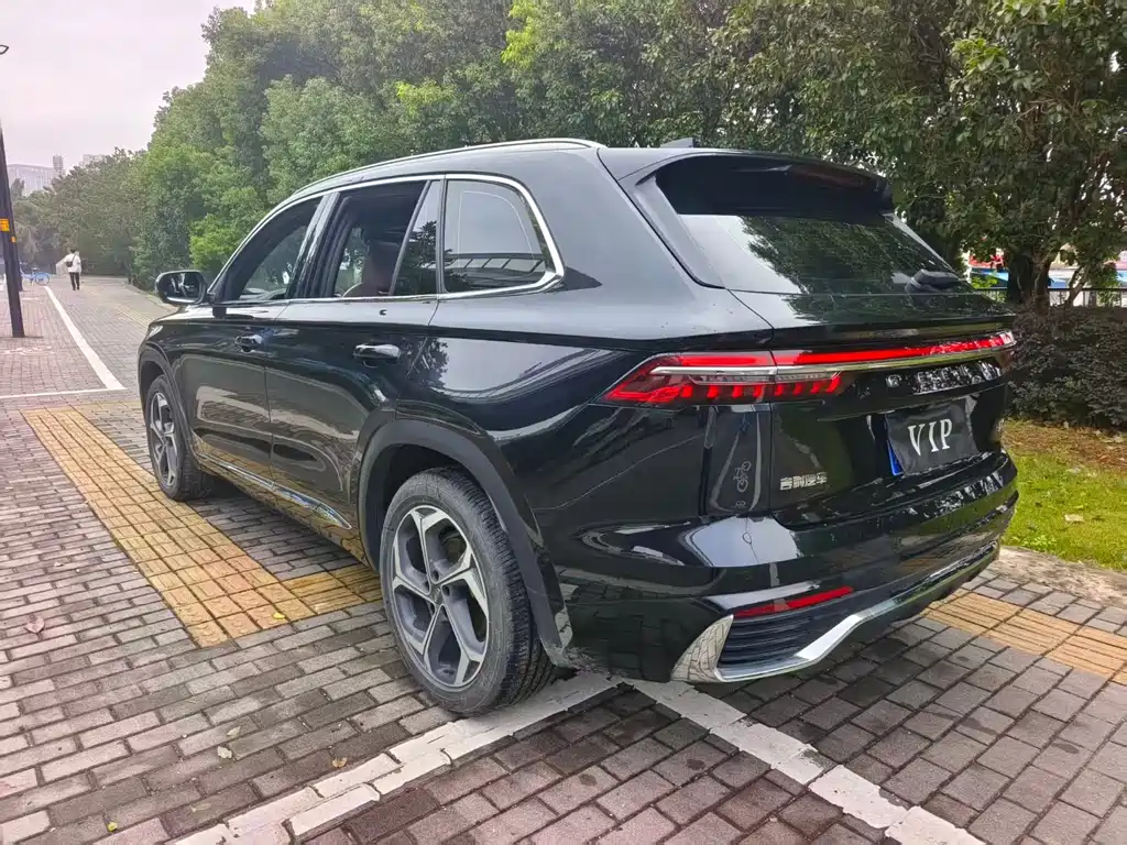 Geely Xingyue L 2022 — фото 14