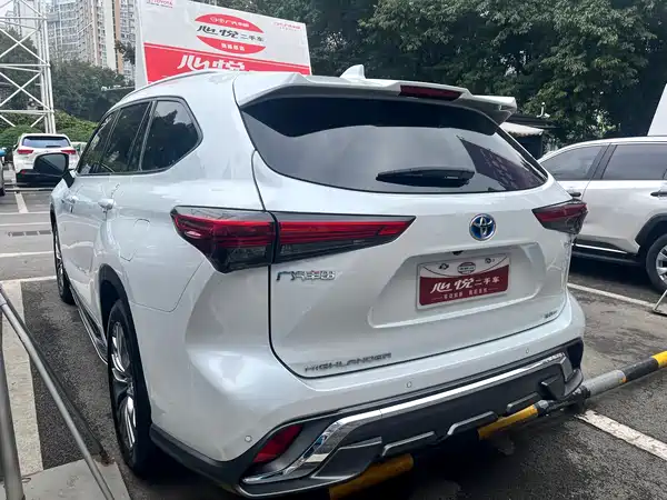 Toyota Highlander 2022