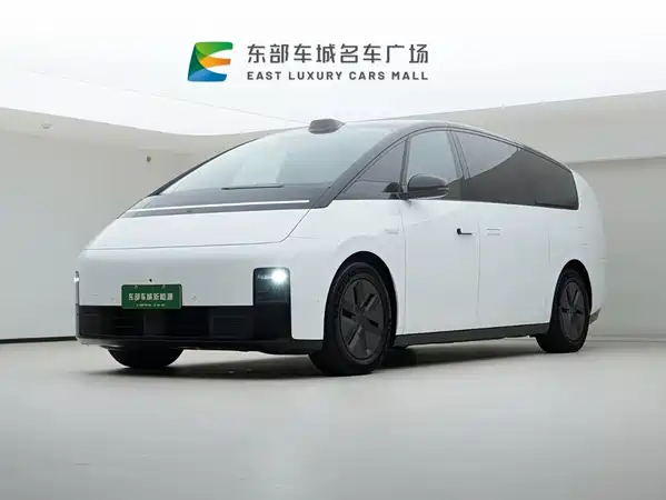 Li Auto MEGA 2025