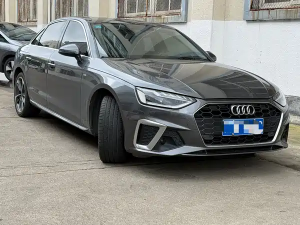 Audi A4L 2023