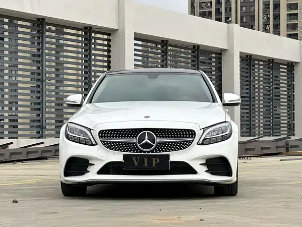 Mercedes-Benz C-Class 2021