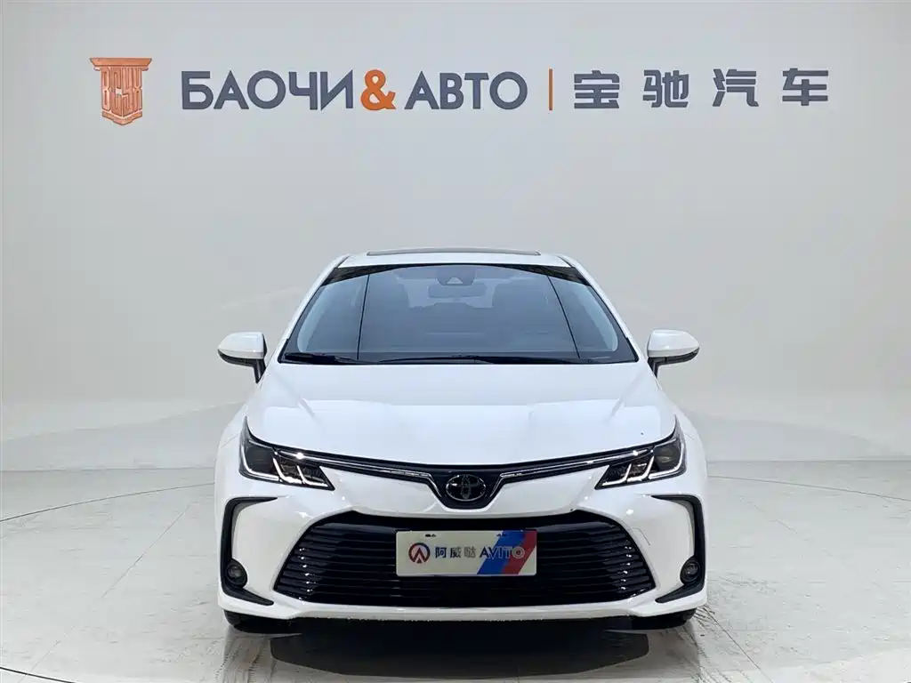 Toyota Corolla 2023 — фото 15
