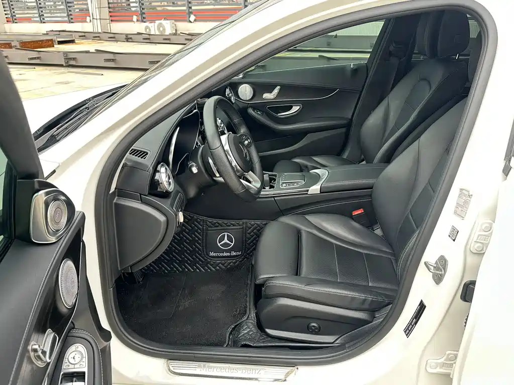 Mercedes-Benz C-Class 2021 — фото 4