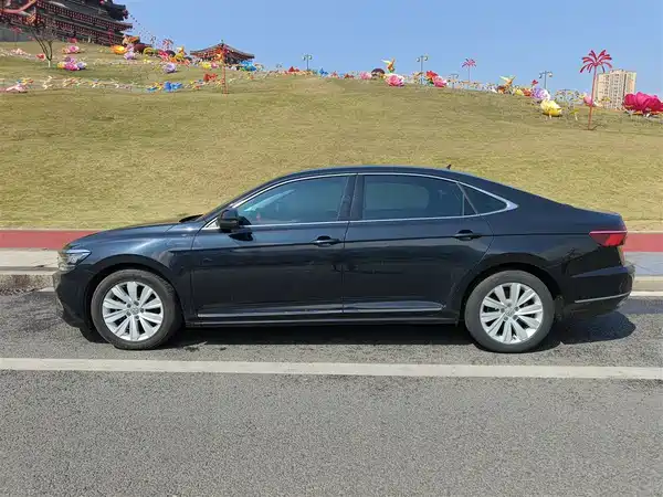 Volkswagen Passat 2019