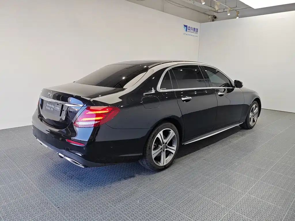Mercedes-Benz E-Class 2020 — фото 6