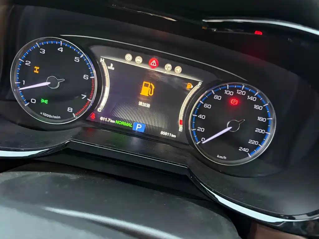 GAC Motor Trumpchi GS8 2018 — фото 6