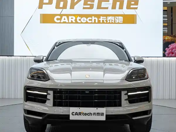 Porsche Cayenne 2024
