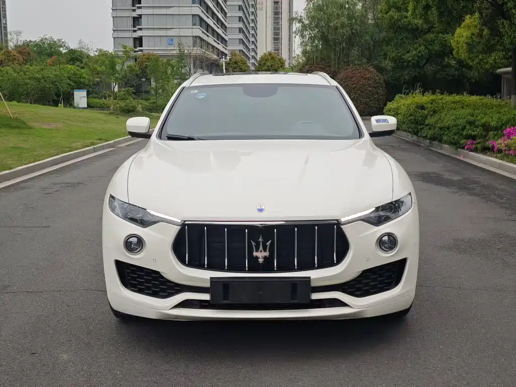 Maserati Levante 2016 — фото 2