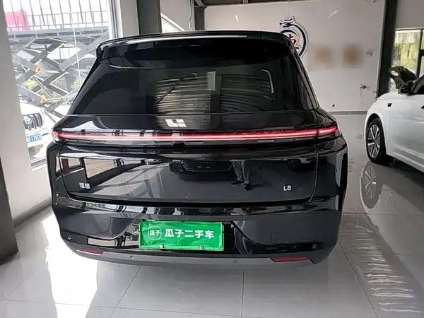 Li Auto L8 2024