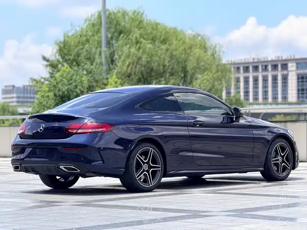 Mercedes-Benz C-Class 2021