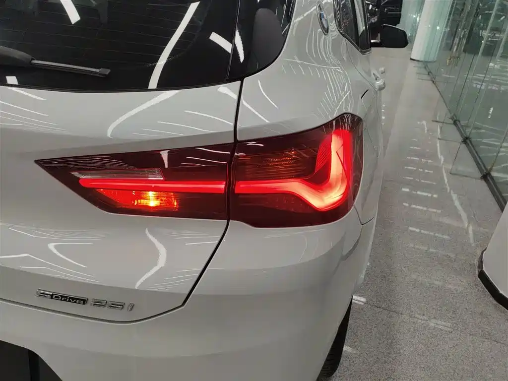 BMW X2 2022 — фото 24